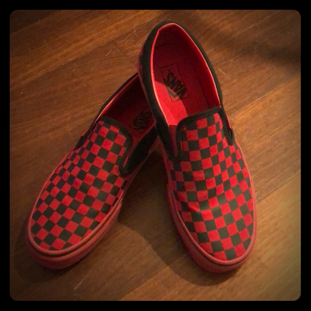Vans Red & Blk checkerboard